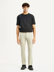 Levis men's jeans 004Du-0006 in classic blue, front view showing slim fit design and five-pocket style.