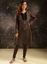 Maroon Printed Woolen Kurta With Velvet Yoke