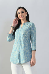 Green Sabhyata Ladies Western Kurti, part of a 3-piece set, featuring stylish fabric and modern design for women.