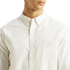 Levi's Men's Solid White Slim Fit Shirt