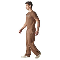 Levi's Men's Regular Fit Mid Rise Joggers Brown