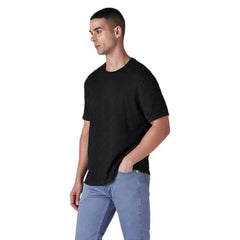 Levi's Men's Textured Regular Fit T-Shirt Black