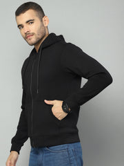 Men Black Solid Hooded Full Sleeve Sweatshirt