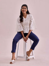 GO COLORS Women Solid Navy Cotton Pencil Pant