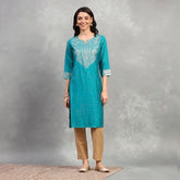 Rangriti Women's Viscose Blend Solid Straight Kurta (FESESN20857AW25TEAL_Teal