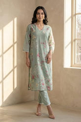 W for Woman Sea Green Solid Lace Straight Fit Ankle Length Pants - (WB13873-225234-M)