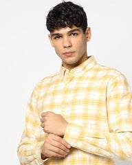 Men Checks Button Down Collar Shirt, Yellow, L