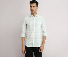 Parx Men Slim Fit Checks Pattern Pure Cotton Semicutaway Collar Full Sleeve Casual Shirt (Size: 40)-XMSS14732-N2 Light Green