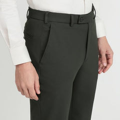 Park Avenue Men Slim Fit Solid Pattern Poly Viscose Blend Flat Front Formal Trouser Green