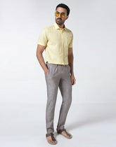 Blackberrys Men's Linen-Blend Solid Yellow Slim-Fit Shirts