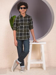 Crimsoune Club Boy's Green Checked 100% Cotton Shirt (13-14Y)