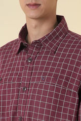 Men Maroon Slim Fit Check Full Sleeves Casual Shirt