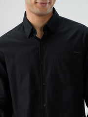 Men Spykar Black Solid Regular Fit Shirt