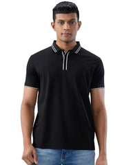 Spykar Men Black Solid Regular Fit T-Shirt