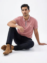 Spykar Men Pink Solid Regular Fit T-Shirt
