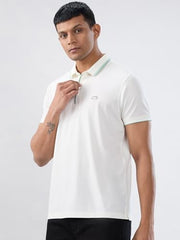 Spykar Men White Solid Regular Fit T-Shirt
