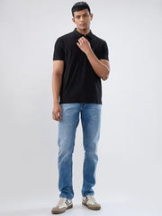 Men Spykar Black Solid Regular Fit T-Shirt