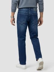 Spykar Dark Blue Loose Fit Low Rise Jeans for Men