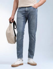 Slash Slim Tapered Fit F Lite Jeans