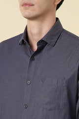 Men Purple Stripe Full Sleeves Formal Shirt