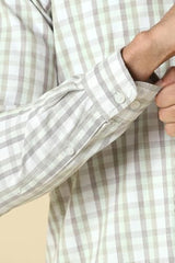 Men Green Custom Fit Check Full Sleeves Casual Shirt