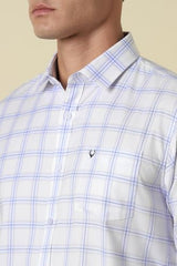Men White Check Full Sleeves Formal Shirt