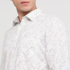 Parx Men Slim Fit Print Pattern Cotton Blend Semicutaway Collar Full Sleeve Round Hem Casual Shirt White
