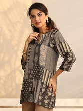 Libas Printed Silk Blend Straight Kurti for Women (98300M)