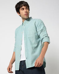 Men's Checks Button-Down Collar Shirt