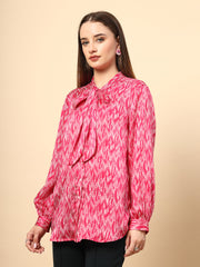 Fuchsia Top With Shine Button And Collar Tie