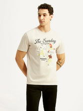 Levi's men's off-white crew neck t-shirt with graphic print, short-sleeve design, casual style, front view.