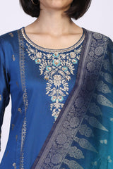 Aurelia ladies western kurti 3pcs set featuring a stylish design and vibrant colors, displayed on a mannequin.
