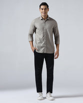 Beige textured men's casual shirt by Blackberry, Solter brand, featuring a soft fabric and relaxed fit for everyday wear.