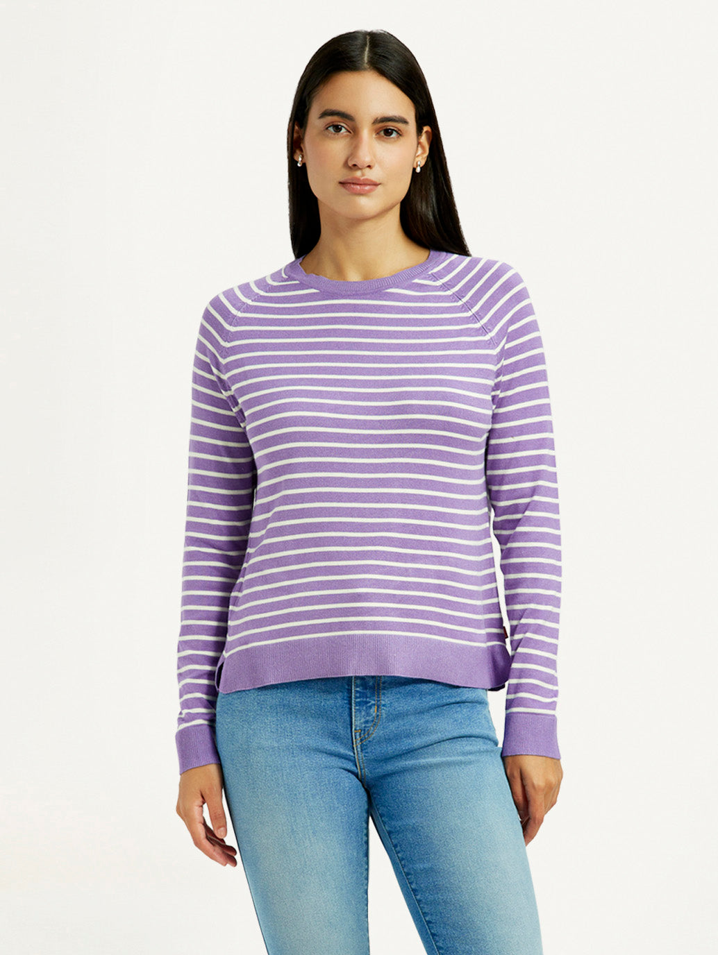 Levi's women's lavender striped crew neck T-shirt featuring a casual fit and short sleeves, front view.