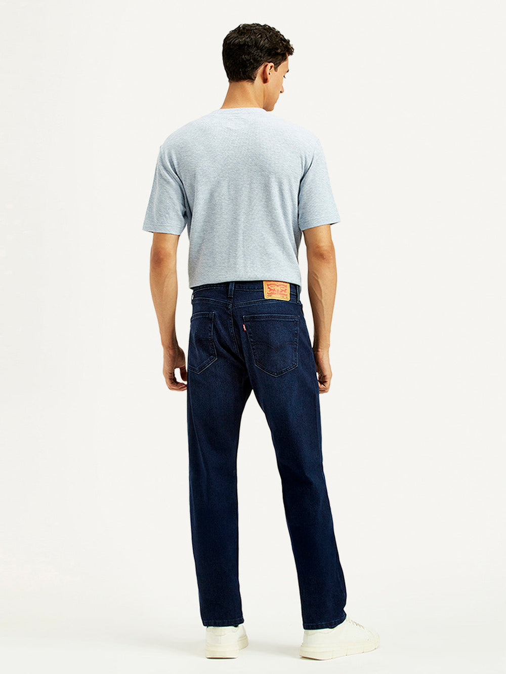 Back view of Levi's men's jeans 001H9-0122, showcasing classic denim fit and stitching details.