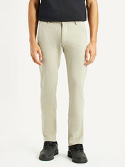 Levis men's jeans 004Du-0006 in classic blue, front view showing slim fit and traditional five-pocket design.