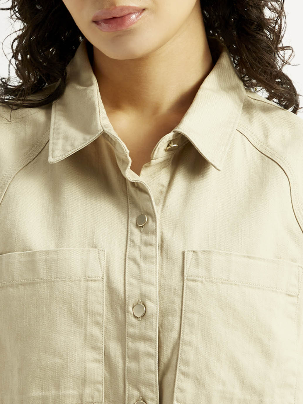 Women'S Solid Spread Collar Denim Shirt