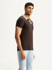Levi's men's colorblock brown polo T-shirt displayed from the side view, casual short-sleeve upper wear for men.