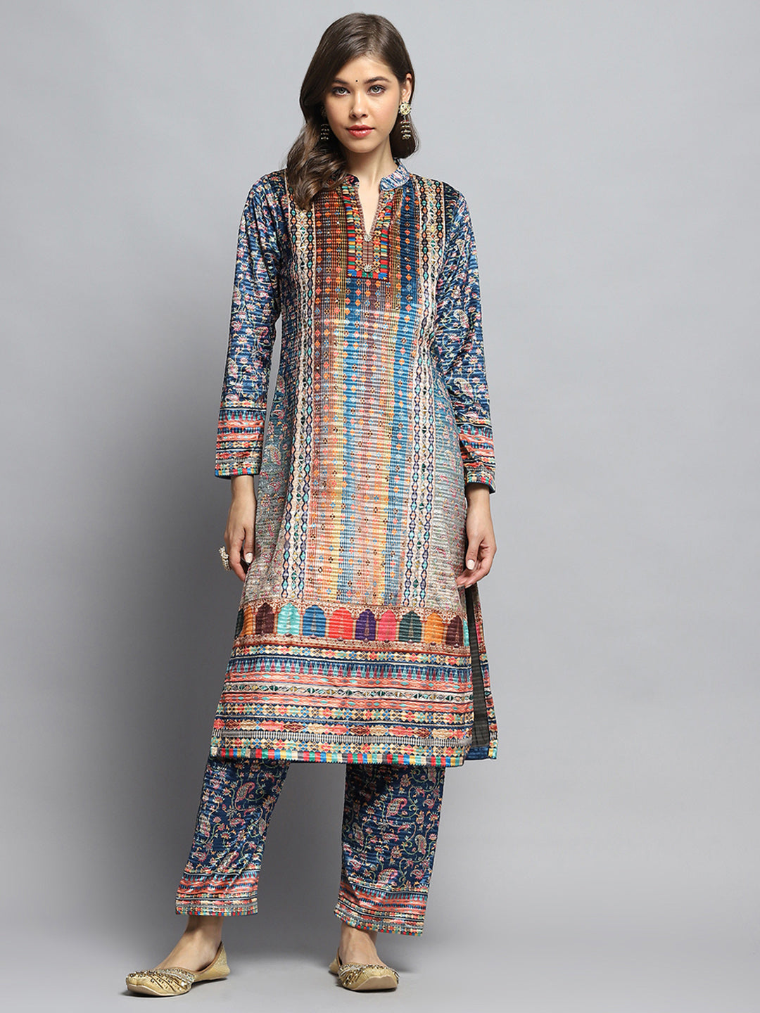 Women Teal Blue Self Design Round Neck Full Sleeve Kurti Set With Bag