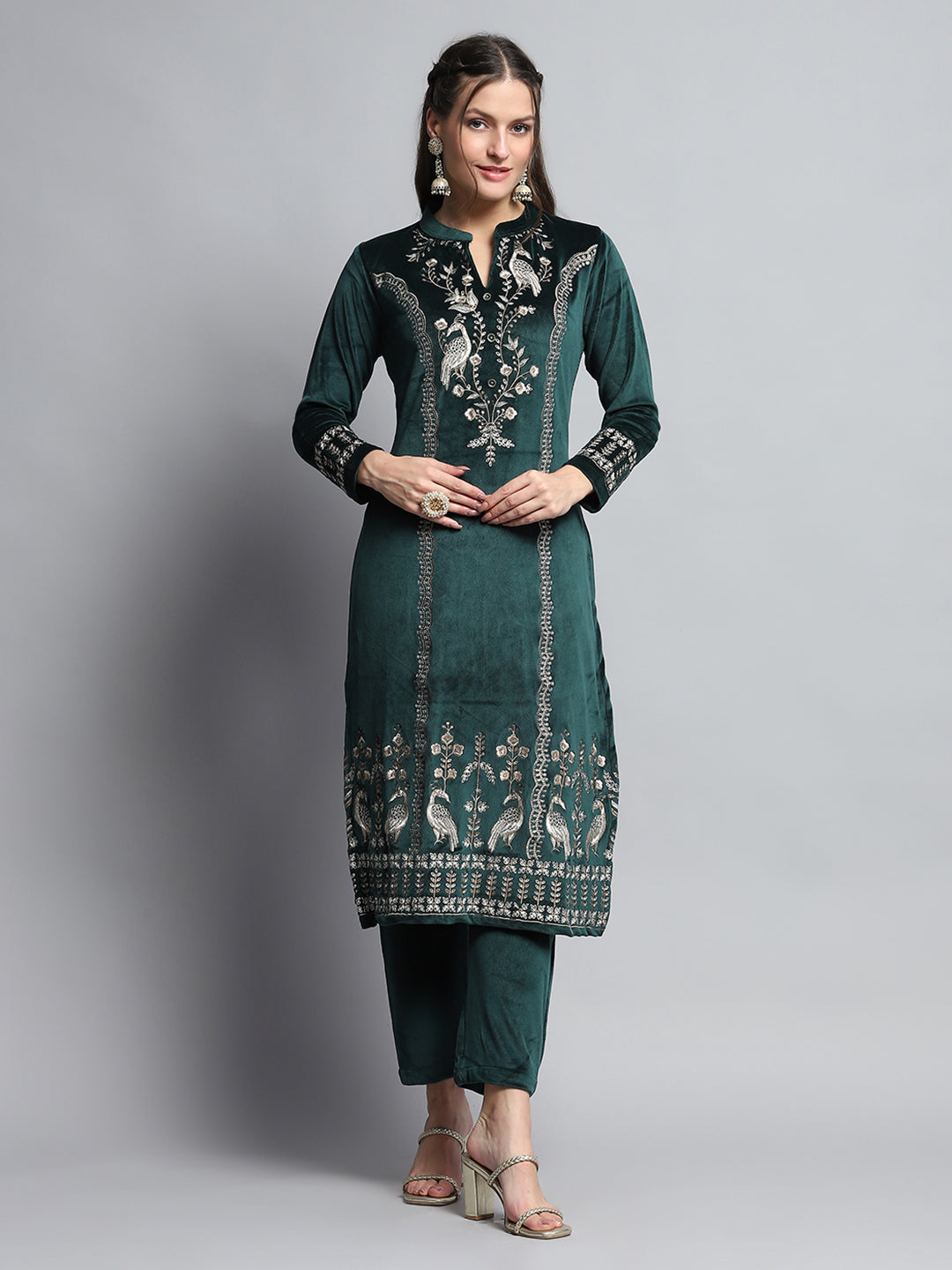 Women Green Self Design Round Neck Full Sleeve Kurti Set For Winter