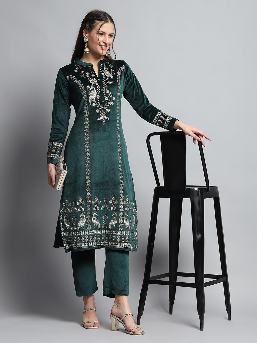 Women Green Self Design Round Neck Full Sleeve Kurti Set For Winter