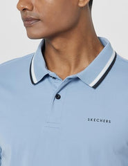 Skechers men's classic tipping blue polo shirt, short sleeve upper T-shirt, casual men's upper wear with subtle design details.