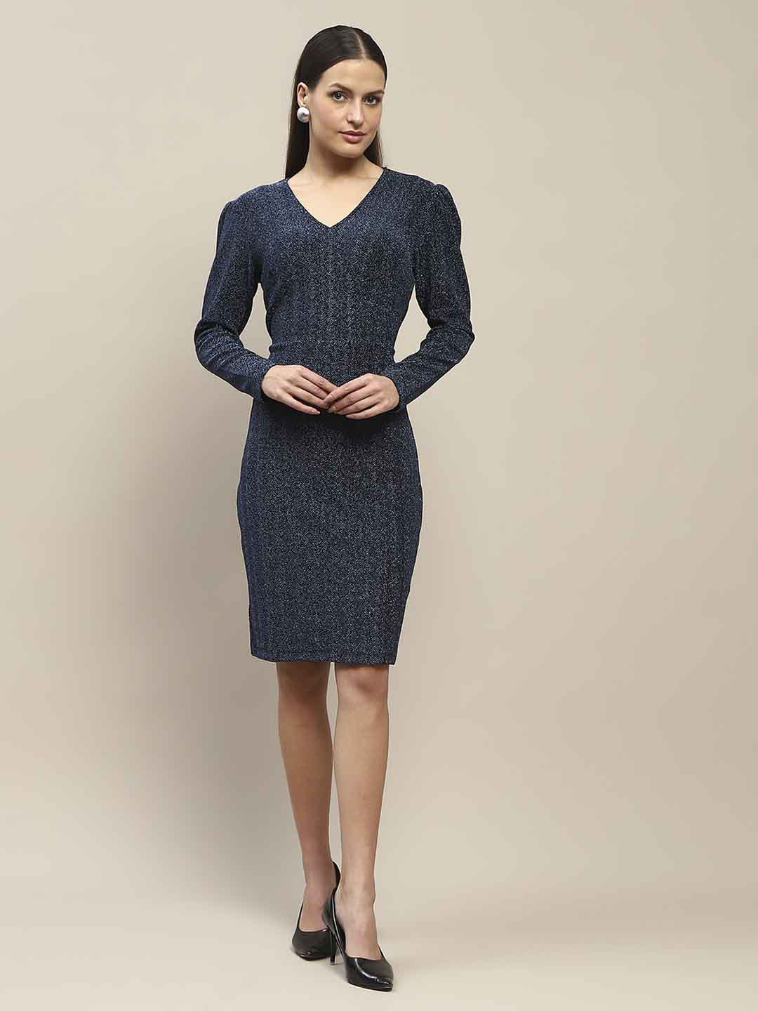 Madame Overlapping Detailed Navy Blue Knitted Midi Dress