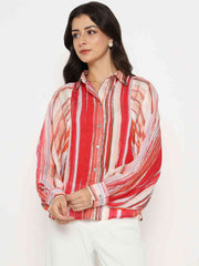 Red Madame ladies Western shirt with long sleeves and Western-style yoke, casual fit, front button closure.