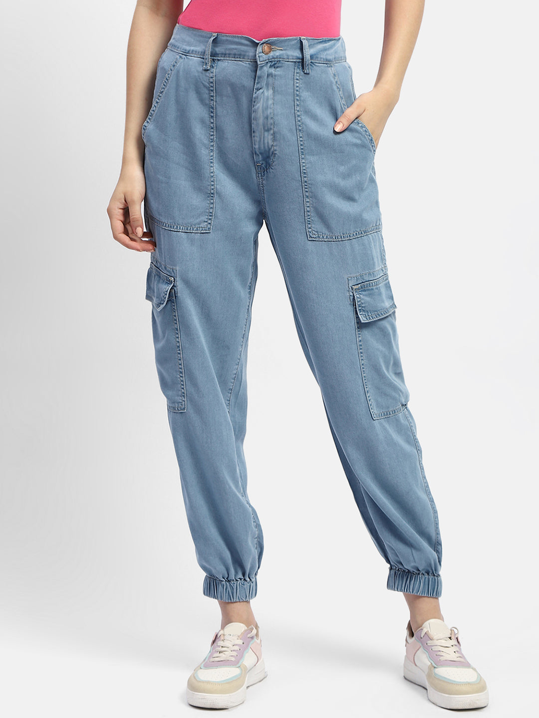 Madame Solid Light Blue Jogger