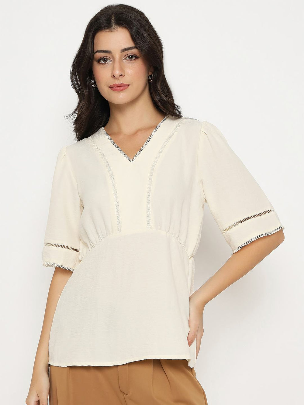 Off-white Madame ladies Western long-sleeve top, stylish fit, with Western-inspired design and details.