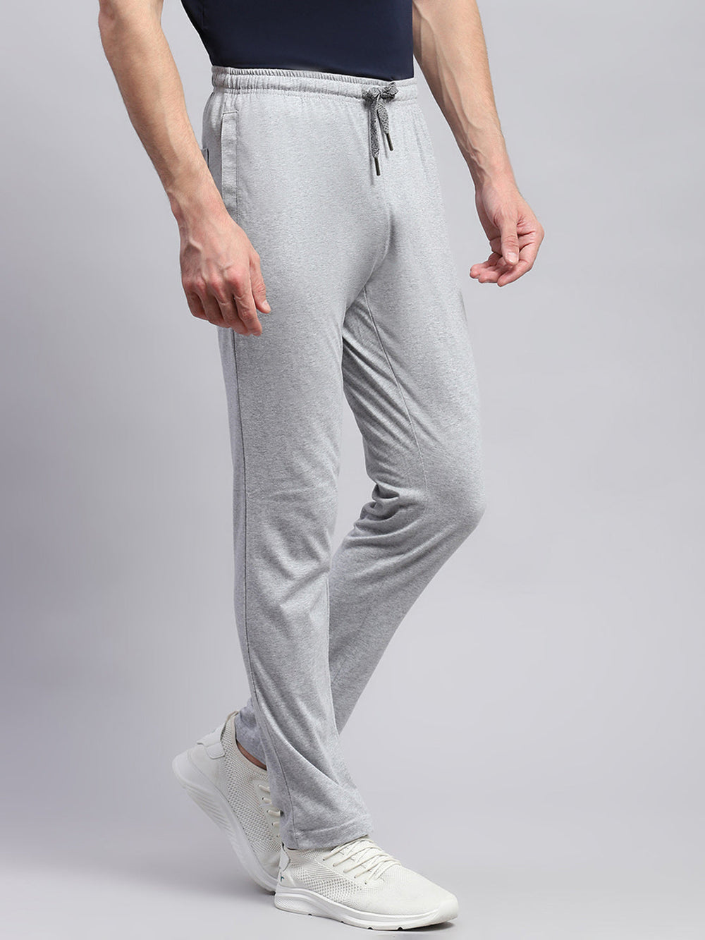 Monte Carlo men's pajama set with a comfortable fit, featuring a soft fabric and classic design in a relaxed sportswear style.