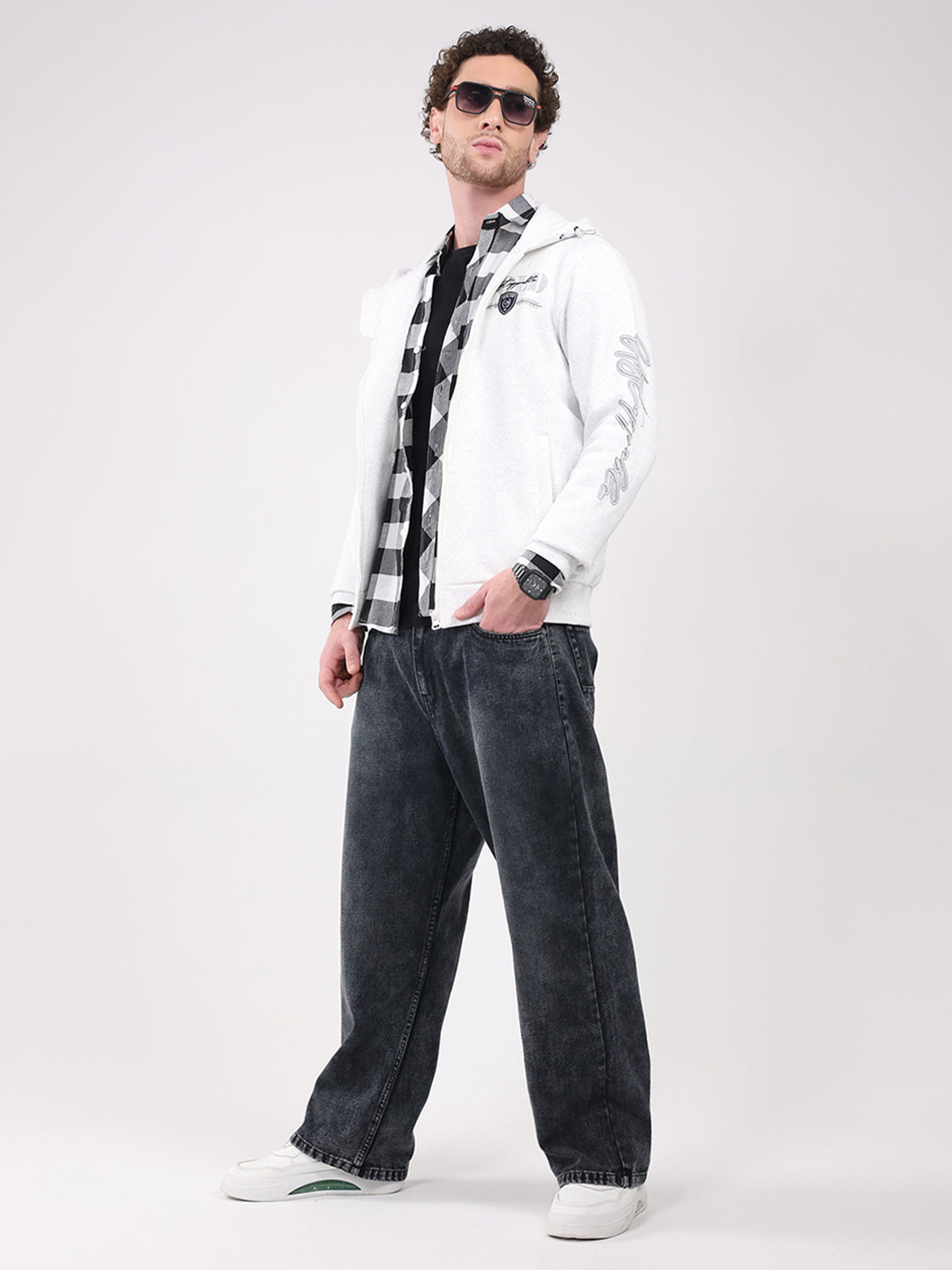 Monte Carlo Mens Sweat Shirt