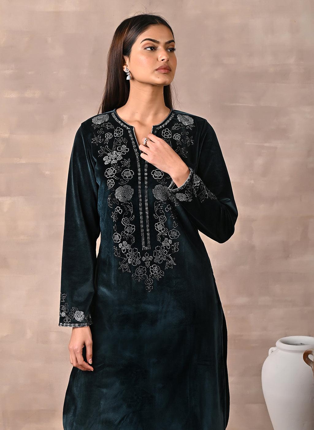 Green Velvet Kurta With Fine Mirror Beads Work