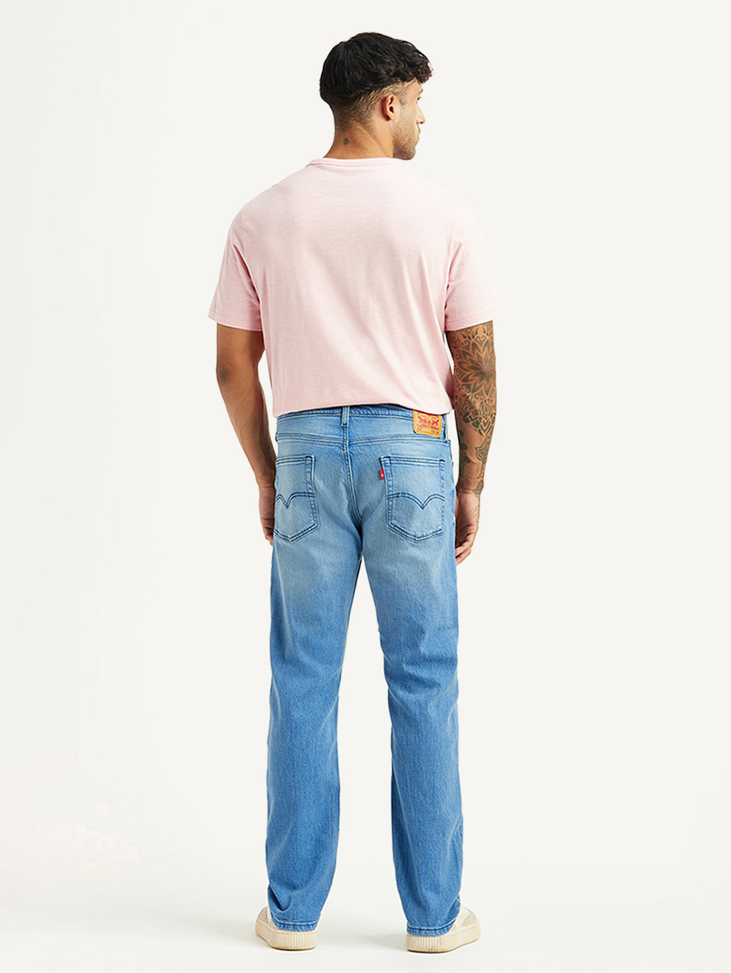 Levi's Men's 513 Light-Blue Slim Straight Fit Mid Rise Jeans